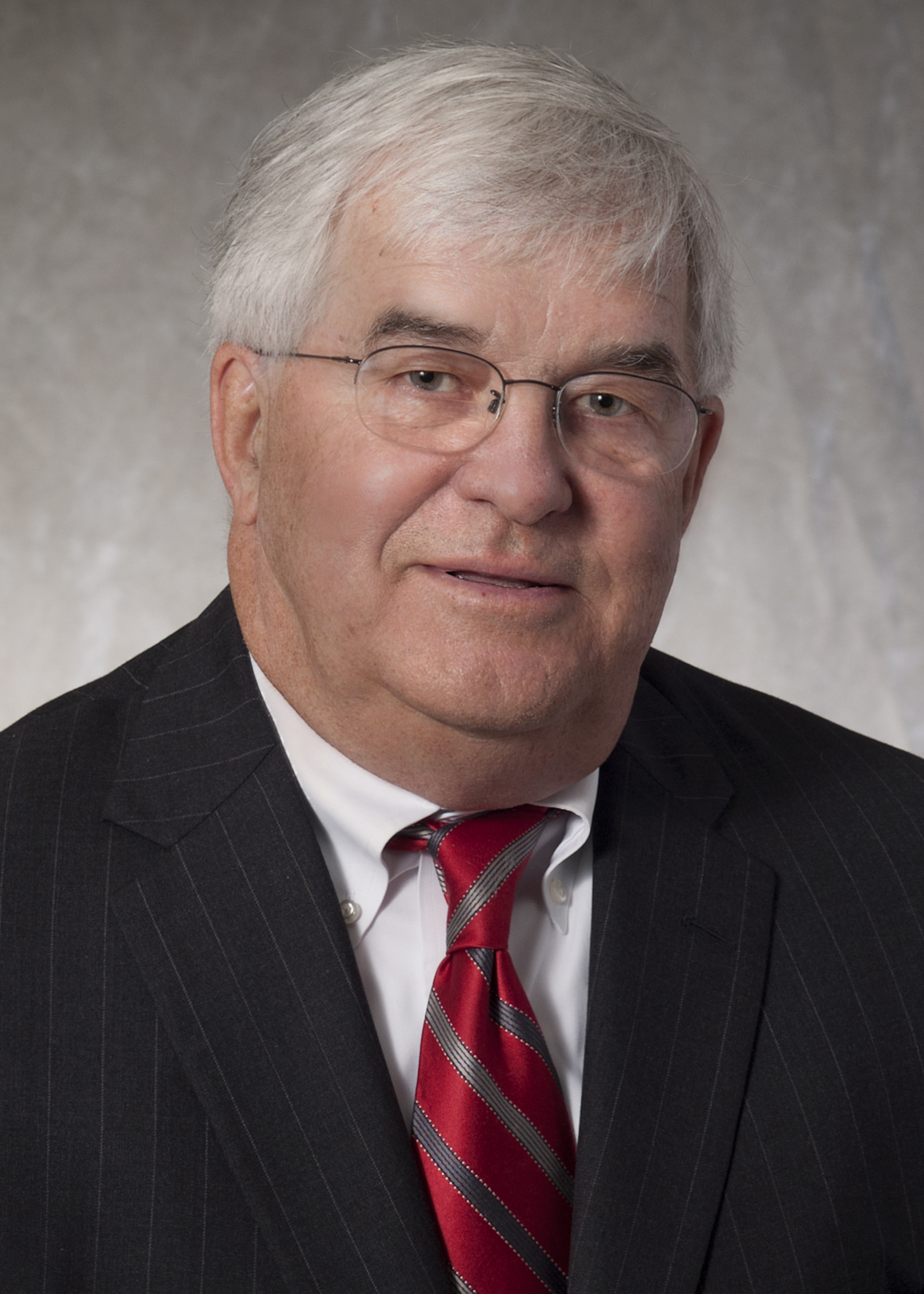 Mark Olson served as Fed governor, PCAOB chair, community banker in 50