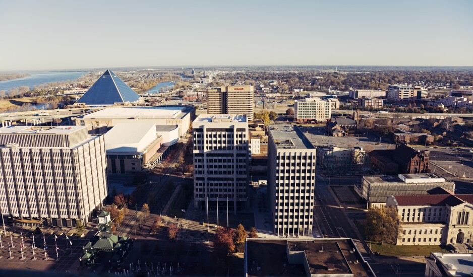NMN041018-memphis.jpg