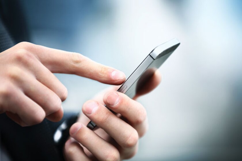 mobile-cellphone-IAG