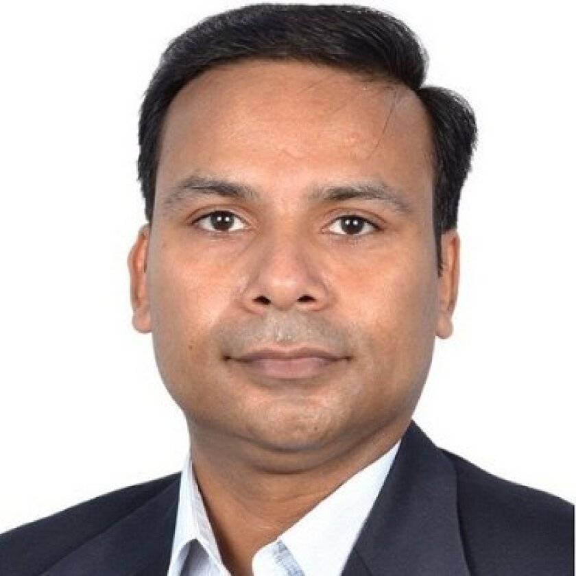 Vineet Tyagi Headshot.jpg