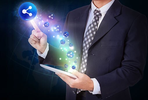 Mistake-2-Treating-a-data-lake-on-Hadoop-like-a-regular-database.jpg
