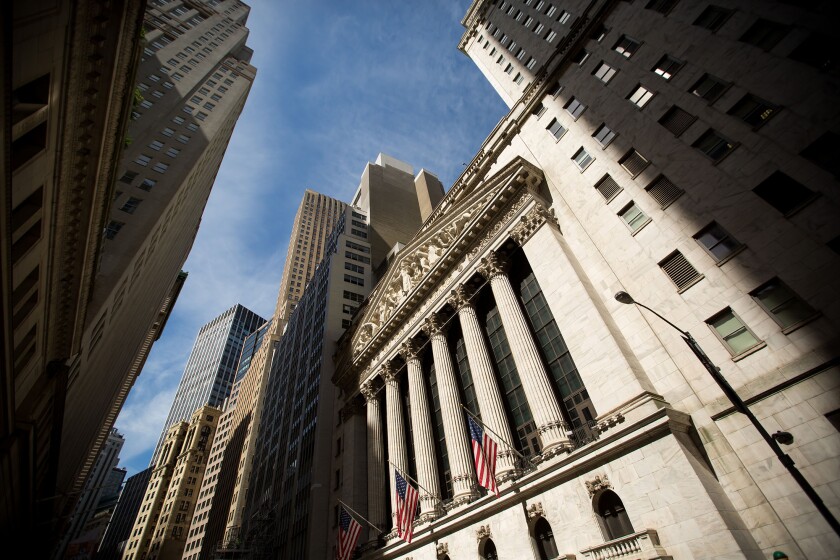 Although the S&P 500 has fallen 0.3% since the July 4 holiday, market-neutral momentum has posted its best four-day run since before Brexit, analysts report.