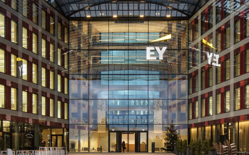 EY luxembourg