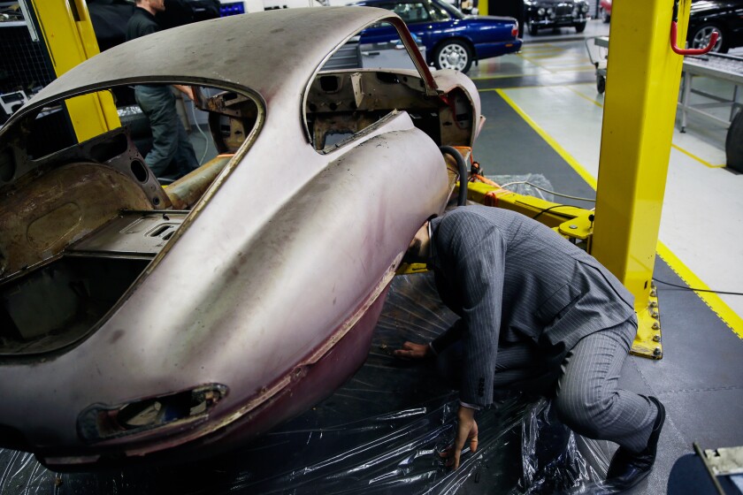 car repairs1-bloomberg.jpg