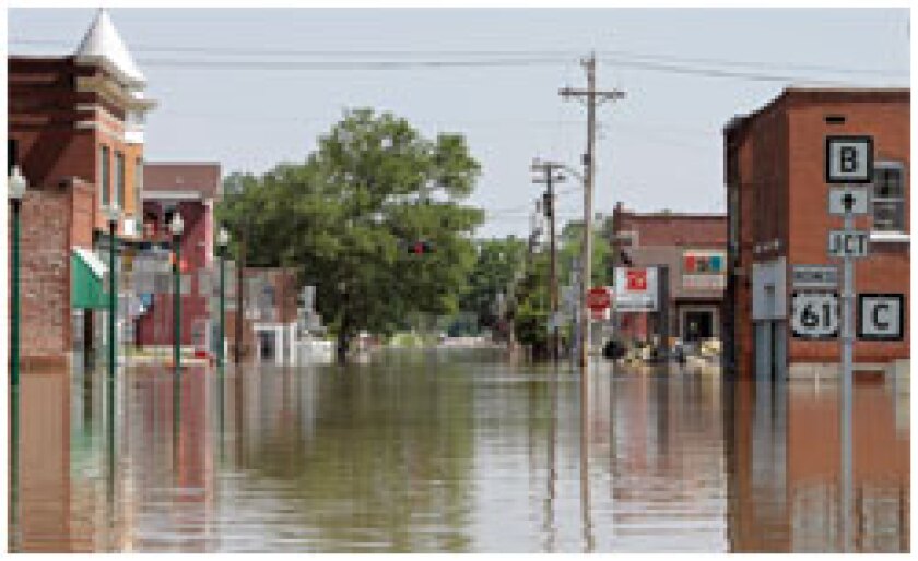 200806189m8tsyfy-1-0619mississippi-flooding-newscom4c.jpg