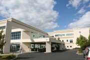 Asante_Three_Rivers_Medical_Center.jpg