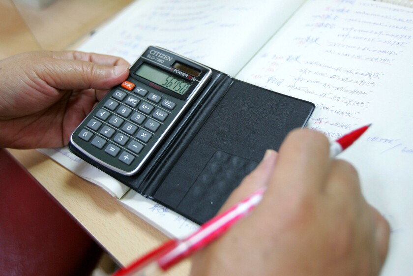 Calculator by Bloomberg News