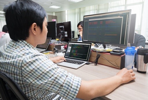 13. 19 applications architect.jpg