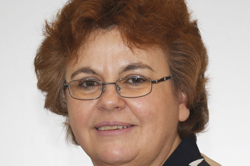 Kadlec-Lesley-CROP.jpg