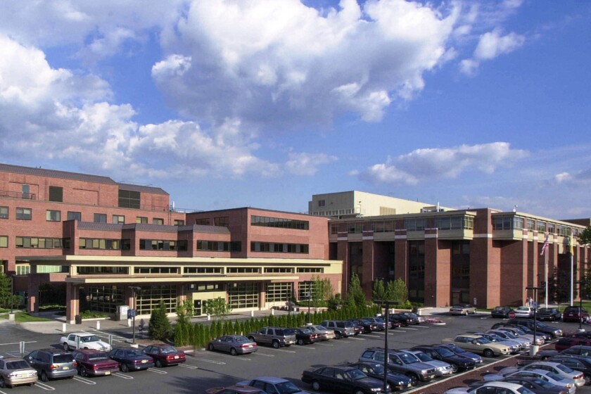 The-Valley-Hospital-in-Ridgewood-CROP.jpg