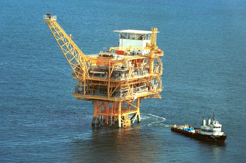 di-oil-drill-stock-090418.jpg