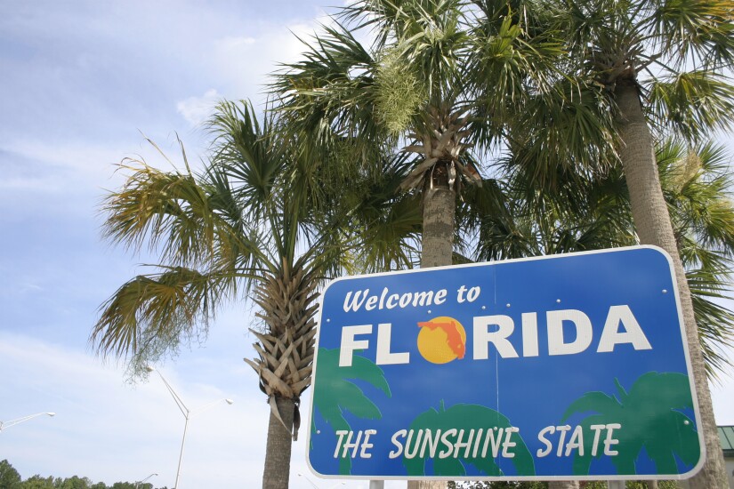 3-florida-welcome-sign.jpg