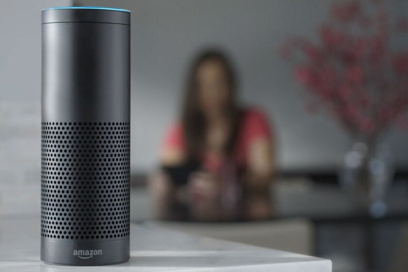 Amazonecho-stk-CROP.jpg