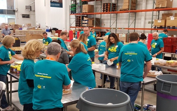 foodpantry-illinoiscpasociety-2017