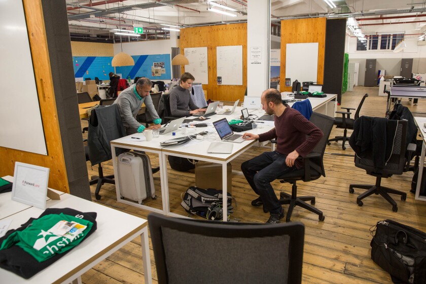DI-SiliconValleyOffice_03032017