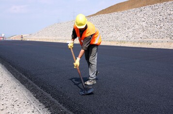 highway-construction-fotolia.jpg