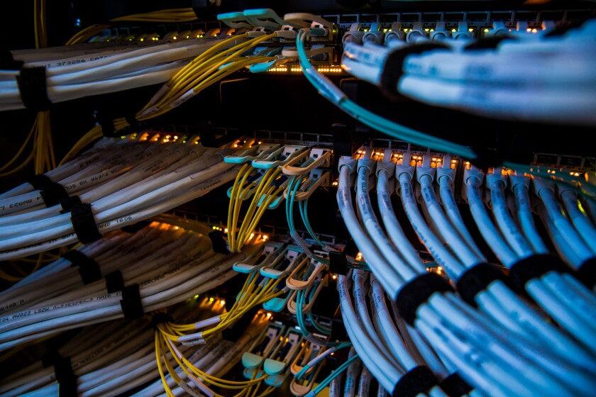 di-server-stock-08161.jpg