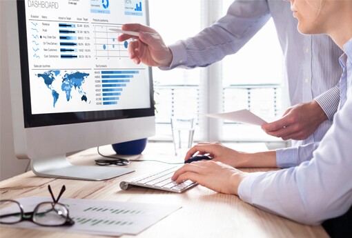 Business-intelligence-analyst.jpg